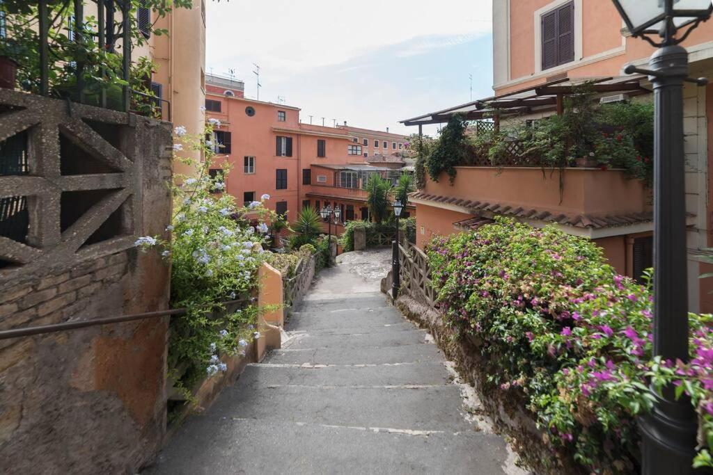 Elegante Open Space Con Vasca Idromassaggio A Trastevere Exteriör bild